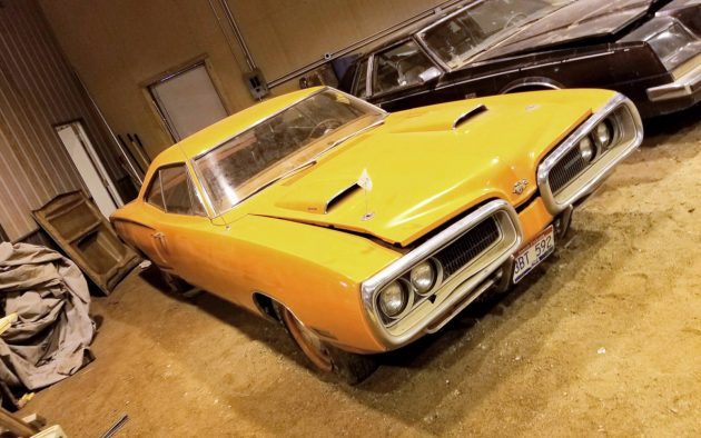 jacdurac:  Super Bee, Road Runner and Charger 