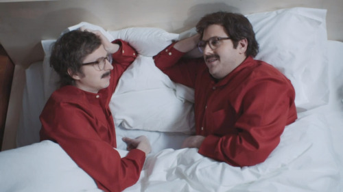 Watch Jonah Hill and Michael Cera snuggle in this SNL Her parody