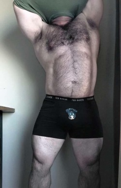 chinchoso:  bearpitpig:  #HairyPits #Armpits