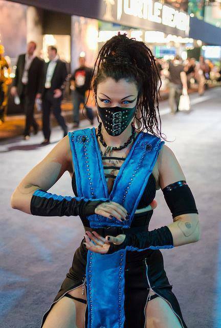 Fuck me!! Bad ass female sub zero