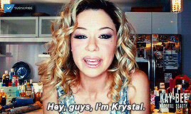 orphanblackzone:Krystal Goderitch in 5.06 “Manacled Slim Wrists”