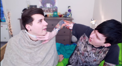 tillytroylertylertroye:  Are we just ignoring the fact that Dan let Phil touch his neck or what