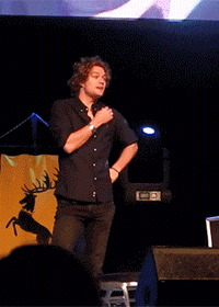moose-cockblock:  Finn’s impression of Loras when Renly died - RingCon 2013 (video)