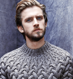 hotfamousmen:  Dan Stevens