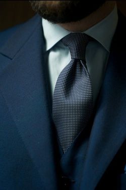 manudos:  Fashion clothing for men | Suits