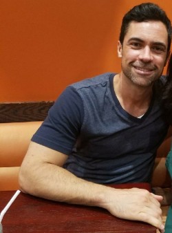 tye-hoechlin95:He is just so precious😭😭😭