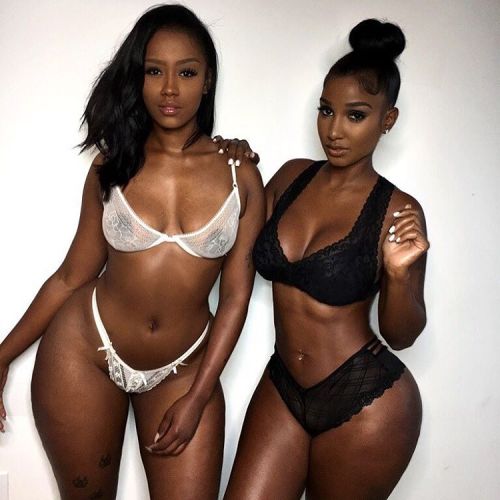 antisellout:  soooraven & realberniceburgos porn pictures