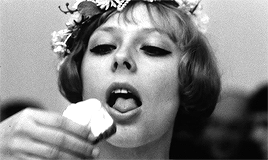 waystotheshow: Daisies (Sedmikrásky) 1966, dir. by Věra Chytilová 