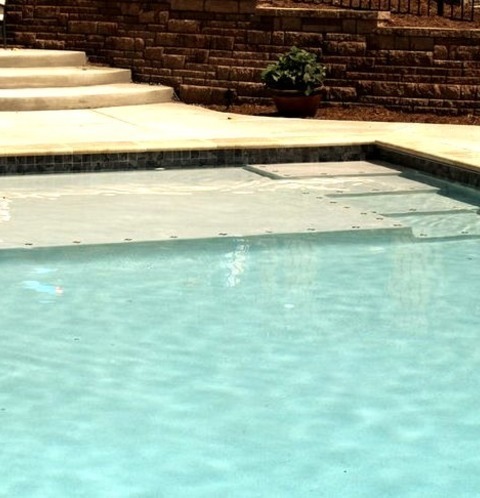 Traditional Pool - PoolAn Illustration Of A Medium-sized, Traditional, Rectangular Pool Fountain In A