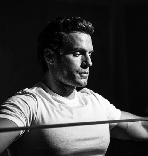 henricavyll:  Henry Cavill | Men’s Fitness Magazine  Behind the Scenes | ph.Felix 