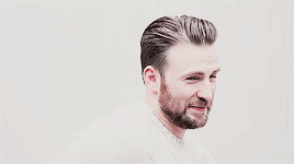 tonxstark:make me choose -↳ @sherlocksed asked: robert downey jr or chris evans