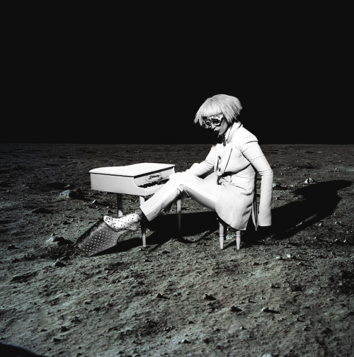 art-rebellion:  Let’s blast off to a new dimension… 