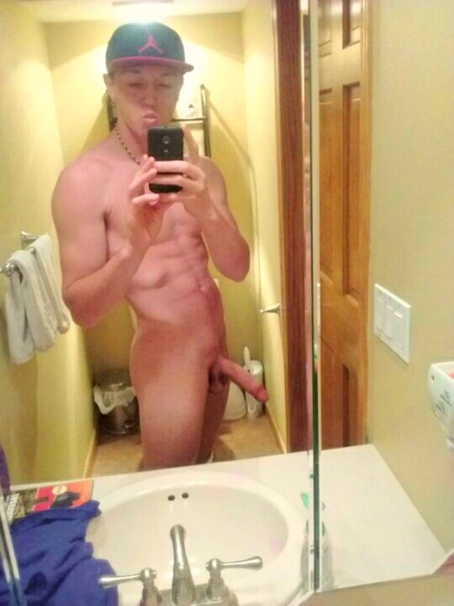 straightguyrequests: David, 18, USA, Part 1This guys gave zero fucks. That fat dick too. Love it.See