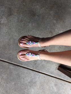 rawrf00tage:  Nice Japanese pedicure