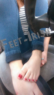 footfetishallstars:  red wednesday c/o : cidsfeet melancholicwoman malicaanders fetishgurl julesfeet feet-irish juniors4209 cuteasianfeet pleasurepulse melanieteensoles