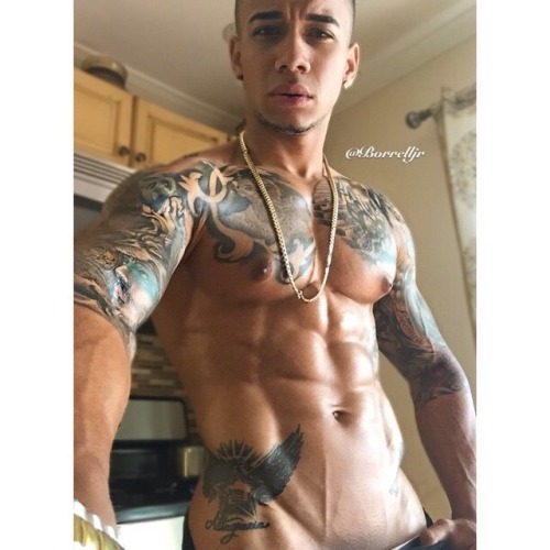 adirtylilsecretsstuff:  borrelljr1:  I love how perfect his body looks. His dick must look amazing 😍💘👅💦  It does 😌