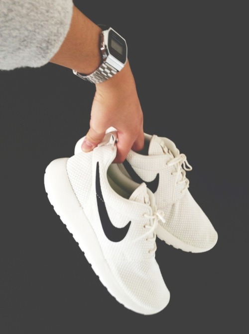 LOVE THESE… what is your workout must have that works for daytime wear as well? I think these NIKE trainers are my new must have!