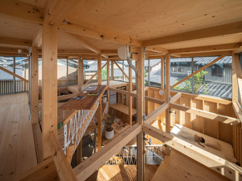 Tab - SLBH6 house (super low-cost big house), Kagamihara City 2021. Photos © New construction c