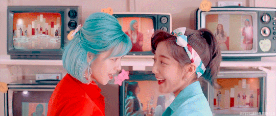 jihyosjagi:  baby, baby, baby, baby, baby, baby - I want you back