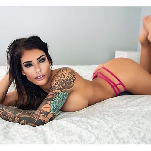 Girls With Tattoos