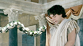 “I like being like a chameleon who transforms himself with each role”