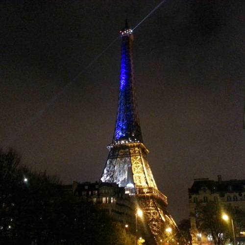 So #grateful this #Thanksgiving for my beautiful #BebeCheri my wonderful husband and my fantastic life here in #PARIS ! #parisjetaime #EiffelTower #vivelafrance