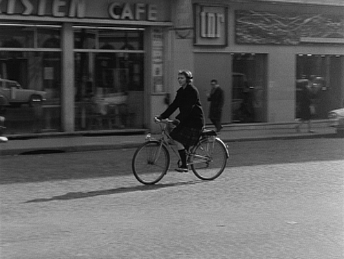 undr:   Anna Karina in Jean-Luc Godard’s Band of Outsiders (Bande à part)