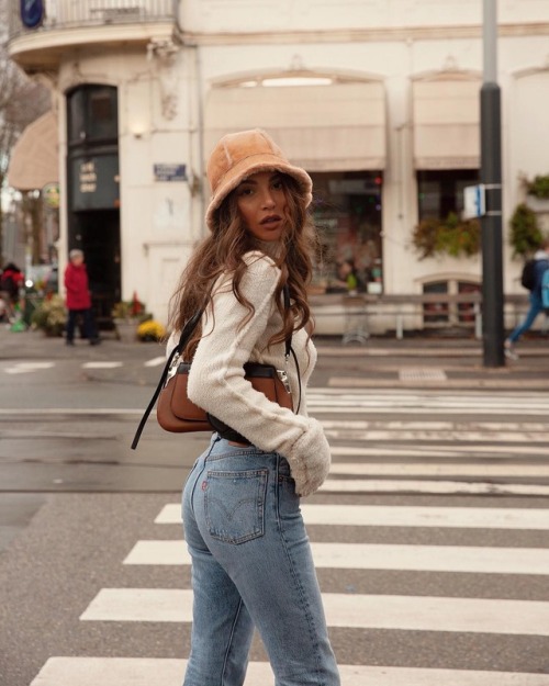 Oh .. What do I wear &hellip; (discover &amp; steal all the looks)  (img src)  