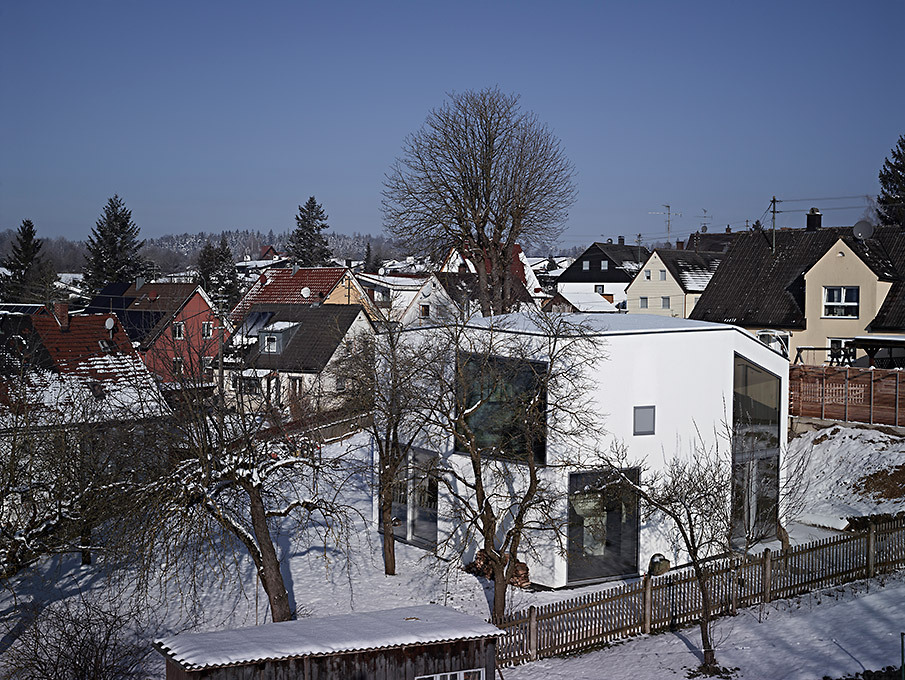 subtilitas:  Manfred Lux - Architect’s own home, Schlipsheim 2014. Photos &copy;