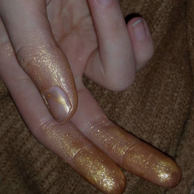 beigetype:  after u finger me 
