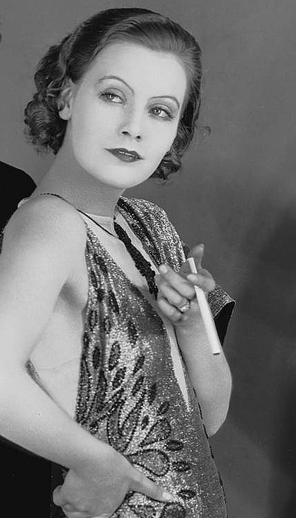 gatabella:  Greta Garbo, “Temptress” 