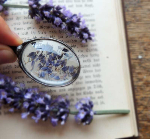 culturenlifestyle: 	Ethereal Terrarium Jewelry Polish boutique Mariaela creates handmade items inspired by romanticism, the enchanting forests, flowers and nature’s earthly beauty. By melting the glass and the ceramic by hand, each piece is a completely