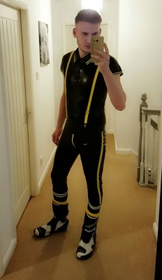 northernlad92:I’d live in rubber if I could 