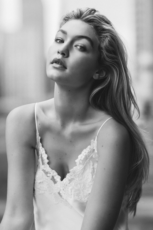 fashokilla:  senyahearts:  “Forces of Fashion” - Gigi Hadid by Sebastian Kim for Vogue US, September 2015  it would mean a lot if u check this : https://www.youtube.com/watch?v=fWgWBoXk7FA :) thank u 