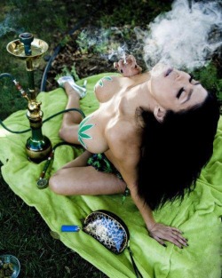 Stoner Girls