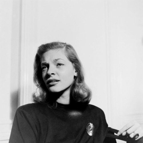 longtallsallyd:  Lauren Bacall photographed by Nina Leen, 1945.