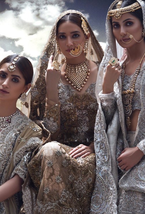 Designer: Honey WaqarPhotography: Khawar RiazJewelry: Amrapali JewelsModels: Salman Riaz, Sonia Tari