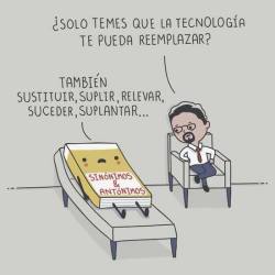 somospandaspordentroyporfuera:  Todos necesitamos ayuda en algún momento cumbre de nuestras vidas.. -Una chica invisible.  