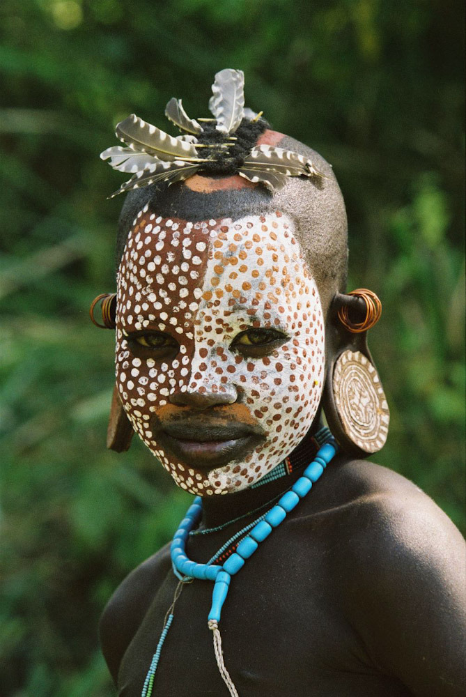 Natural Fashion from Ethiopia’s Omo Valley. Photographs by Hans Silvester