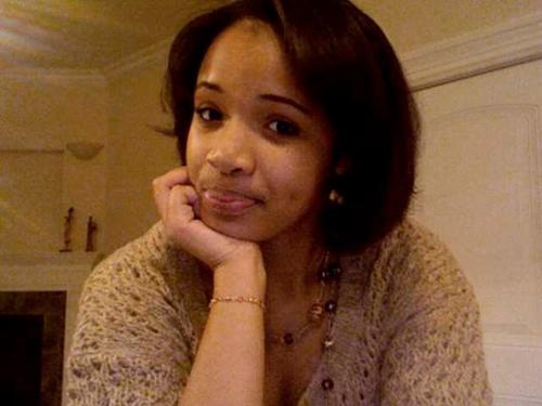 r.i.p. hadiya pendleton. may you rest in peace my prayers go out to all those on tumblr who are from chicago you WILL be in my thoughts