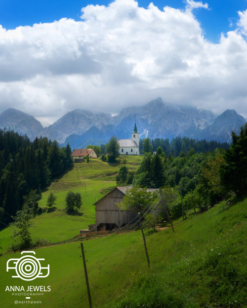 Solčava - Slovenia (by Anna Jewels (@earthpeek)) https://www.instagram.com/earthpeek/
