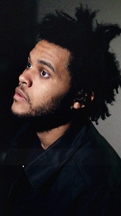 partylocks:  The Weeknd Lockscreens (iPhone 6)please like, reblog or credit @arianasblow on twitter if usingclick on one of the lockscreens and save/screenshot it 