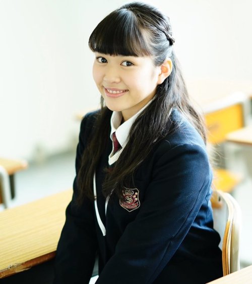 さくら学院 職員室さんはTwitterを使っています: 「本日は中等部3年・生徒会長藤平華乃のお誕生日ですおめでとう✨やんちゃでお騒ぎ隊長だった華乃ですが、15歳になりました！以前からのパフォーマンス