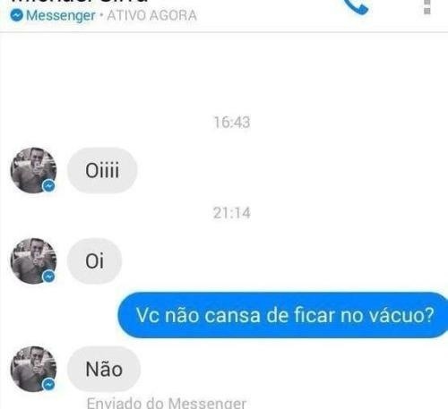 Feliz é aquele que não é triste.