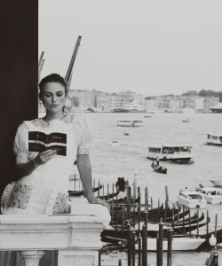knightleyfans:   chanelofficial Keira Knightley at the opening of the #CULTURECHANEL Exhibition #LaDonnaCheLegge at the #CaPesaro in Venice. #TheWomanWhoReads   