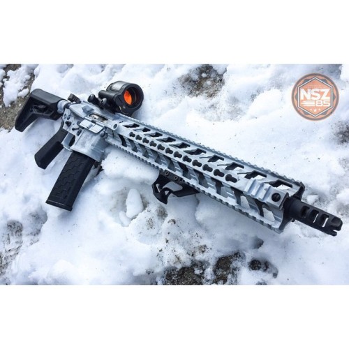 My @santantactical #stormtrooper #ar15 build. The beautiful #nsztacs finish was done by @blowndeadli