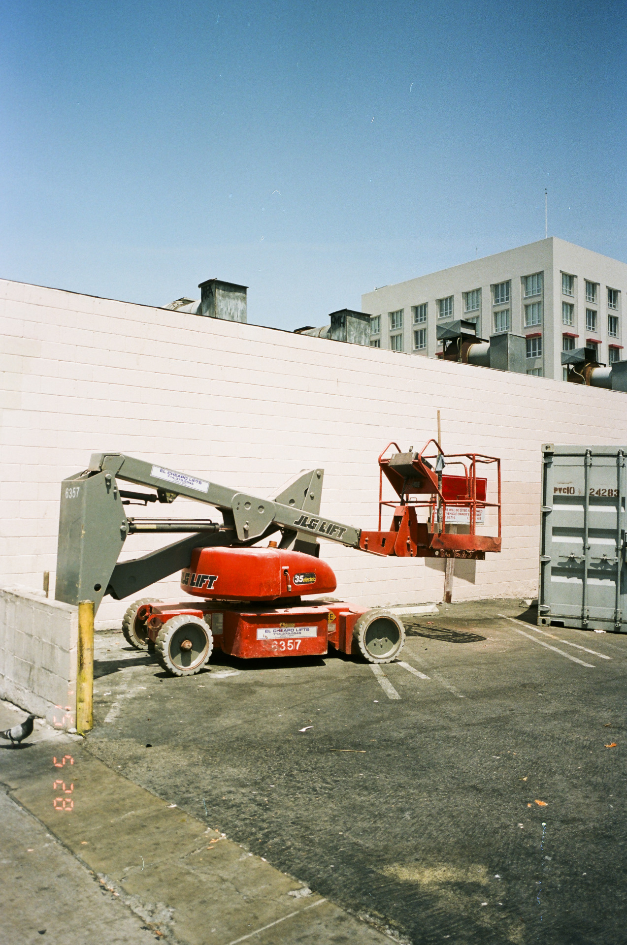 vivian-fu:  Snapshots from LA I’ve been visiting LA once a month for the past three