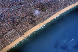 travelingcolors:  Manhattan Beach | California (by Scott Barlow)