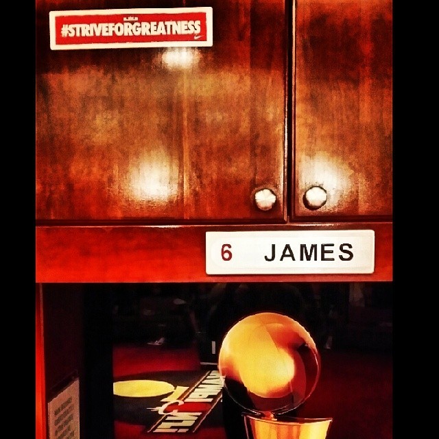 fuckyeahlbj:  @kingjames: The Motto #StriveForGreatness 