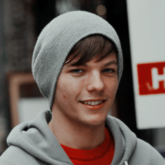 Louis Tomlinson icons × green touch ♡